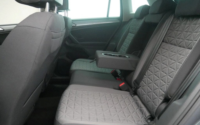 Volkswagen Tiguan cena 121799 przebieg: 35332, rok produkcji 2022 z Frombork małe 211